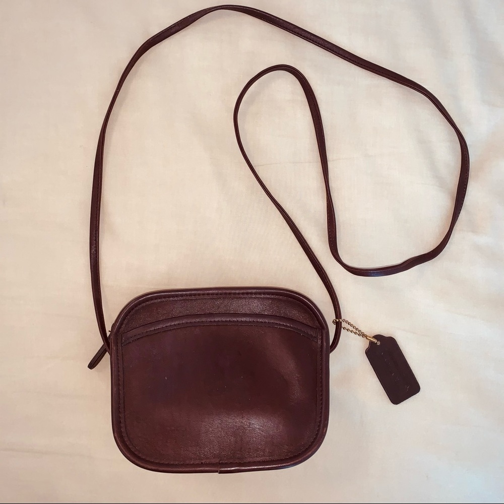 Brown vintage 9935 Coach Mini Hadley!